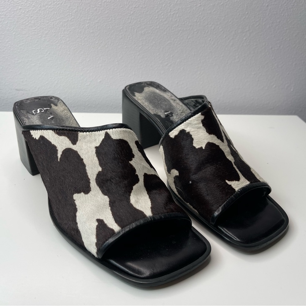 vintage franko sarto cow print mules, size 8